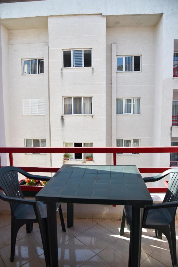 Flowers Apartments Golem  Exterior foto